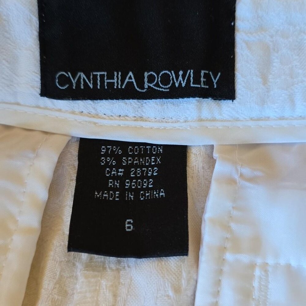 Cynthia Rowley white brocade shorts - Picture 4 of 5